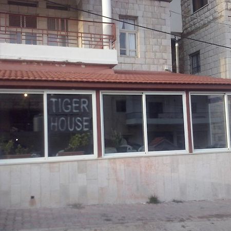 Tiger House Guest House Bcharré Exteriér fotografie